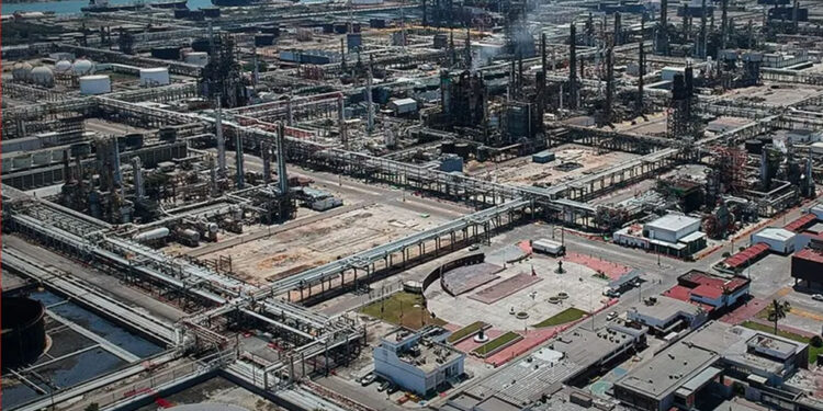 Refinería Madero incrementa 10% producción de gasolinas durante febrero, informó Pemex