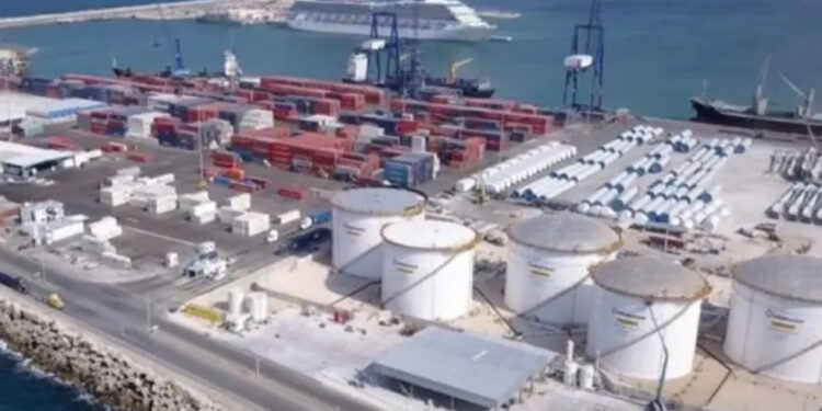 Sureste del país enfrenta desabasto de combustible
