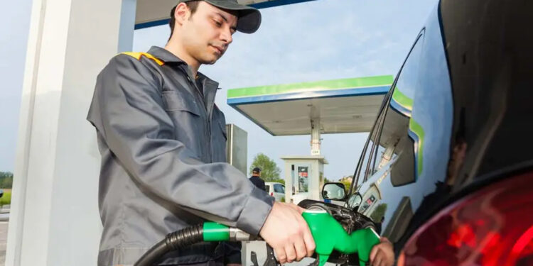 Adiós al IEPS: Hacienda elimina subsidios a gasolinas Magna, Premium y Diésel