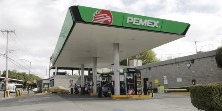 Da AMLO otros datos en gasolinas